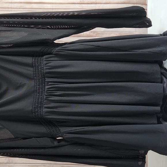 Torrid Black Mesh V-Neck Smocked Babydoll Top | Size 1X (14/16) - Picture 14 of 15